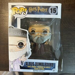Funko Albus Dumbledore Figure with White and Purple Accents